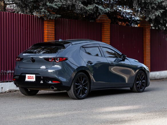 2021 Mazda 3 IV (BP), серый, 2989000 рублей - вид 15