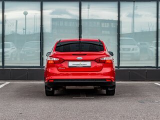 2012 Ford Focus III, красный, 750000 рублей, вид 4