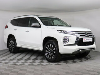 2022 Mitsubishi Montero Sport III Рестайлинг, белый, 3860000 рублей, вид 3