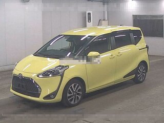2018 Toyota Sienta II Рестайлинг, жёлтый, 1450000 рублей, вид 1