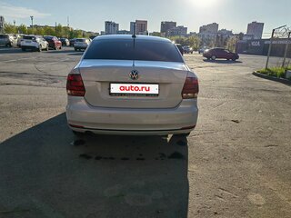2019 Volkswagen Polo V Рестайлинг, белый, 1420000 рублей, вид 3