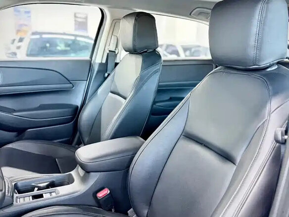 2023 Honda Vezel II, белый, 2100000 рублей - вид 7