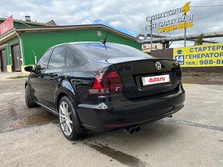 2018 Volkswagen Polo V Рестайлинг, чёрный, 1499999 рублей, вид 4