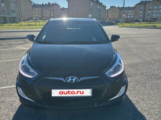 2013 Hyundai Solaris I, чёрный, 1299999 рублей, вид 3
