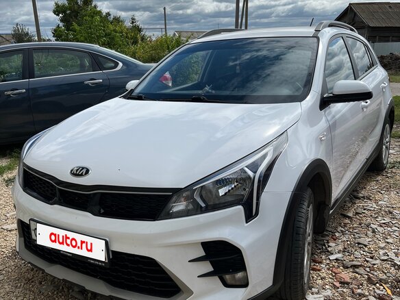 2021 Kia Rio X IV Рестайлинг, белый, 2000000 рублей