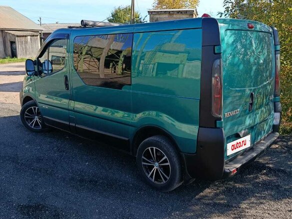 2004 Renault Trafic II, зелёный, 1600000 рублей - вид 12