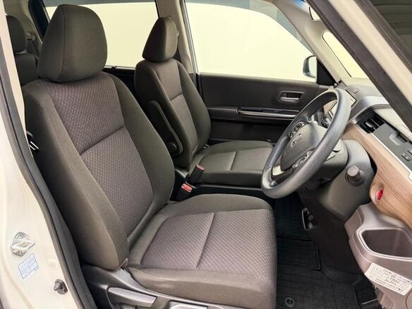 2022 Honda Freed II Рестайлинг, белый - вид 16