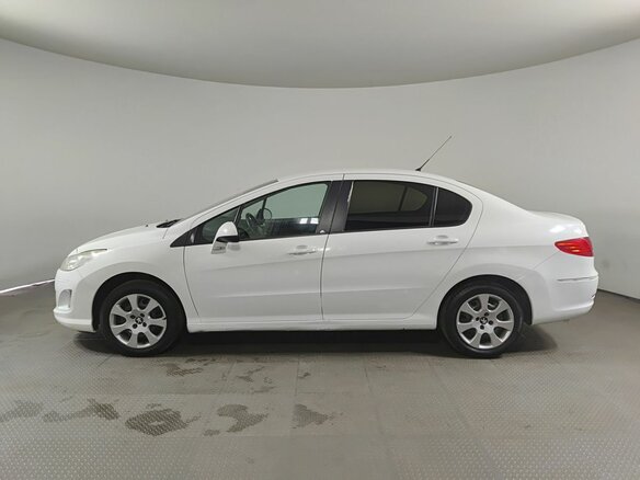 2012 Peugeot 408 I, белый, 329850 рублей - вид 7
