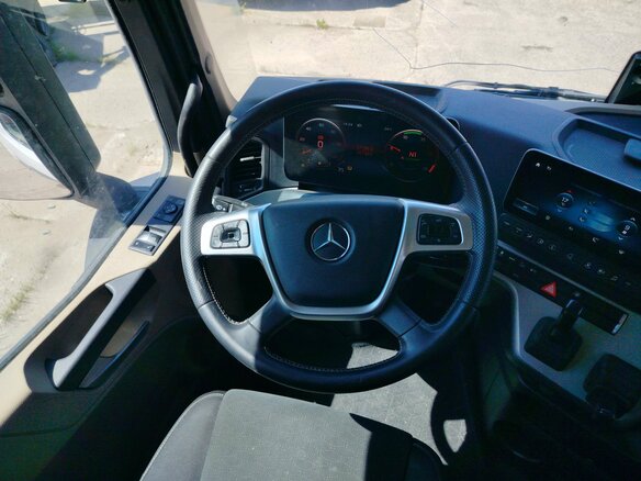 2024 Mercedes-Benz Actros, белый - вид 7