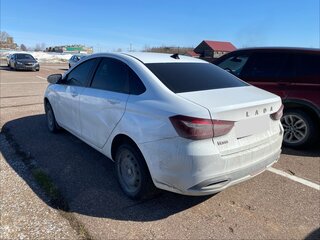 2024 Lada (ВАЗ) Vesta I Рестайлинг (NG), белый, 824000 рублей, вид 3