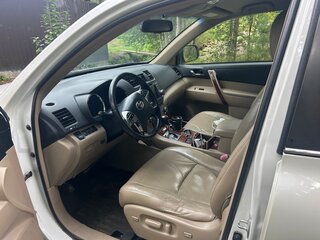 2012 Toyota Highlander II (XU40) Рестайлинг, белый, 1785000 рублей, вид 4