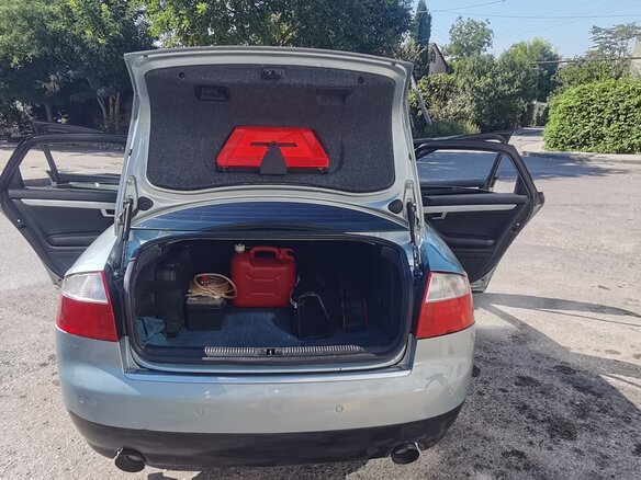 2001 Audi A4 II (B6), голубой, 400000 рублей - вид 14