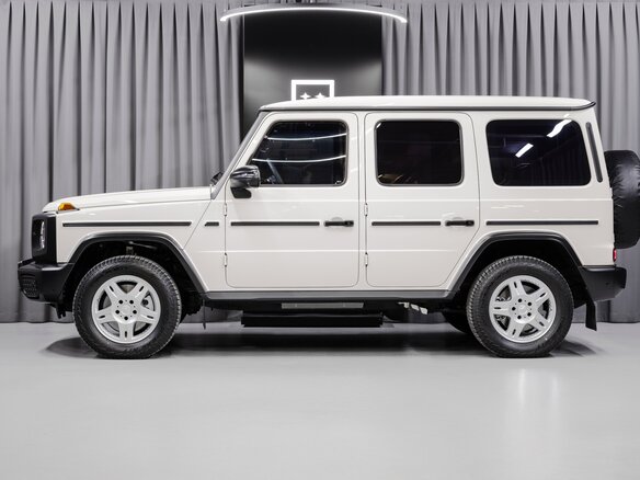 2025 Mercedes-Benz G-Класс 450 d III (W465) Рестайлинг, белый, 31107000 рублей - вид 7