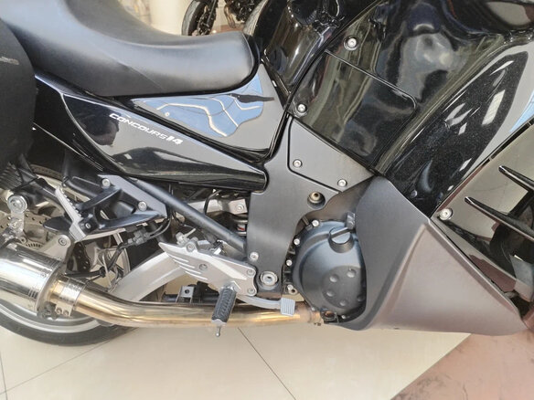 2010 Kawasaki GTR 1400 (Concours 14), чёрный - вид 8