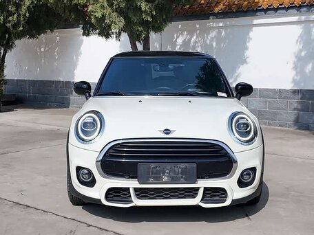 Mini Hatch III (F55/F56) Рестайлинг 2