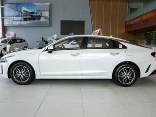 2025 Kia K5 III, белый, 3165000 рублей, вид 5