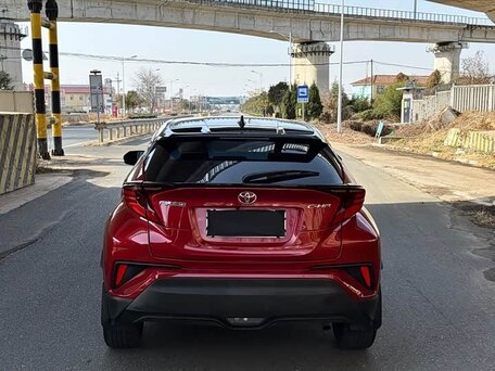 2022 Toyota C-HR I Рестайлинг, красный, 1833000 рублей, вид 4
