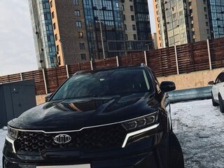 2021 Kia Sorento IV, чёрный, 3890000 рублей, вид 3