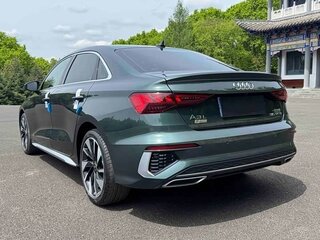 2023 Audi A3 35 TFSI IV (8Y), зелёный, 2200000 рублей, вид 4