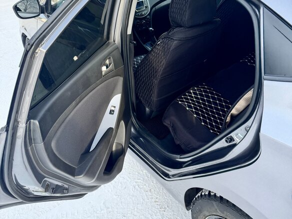 2015 Hyundai Solaris I Рестайлинг, серый, 970000 рублей - вид 23