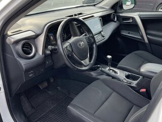 2019 Toyota RAV4 IV (XA40) Рестайлинг, белый, 2500000 рублей, вид 5