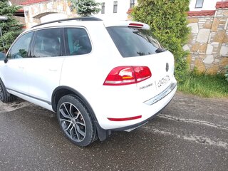 2012 Volkswagen Touareg II, белый, 2200000 рублей, вид 4