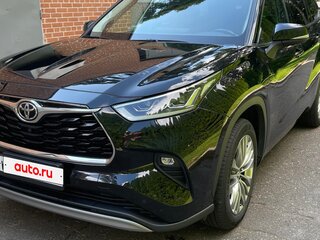 2025 Toyota Highlander IV (XU70), чёрный, 5300000 рублей, вид 2