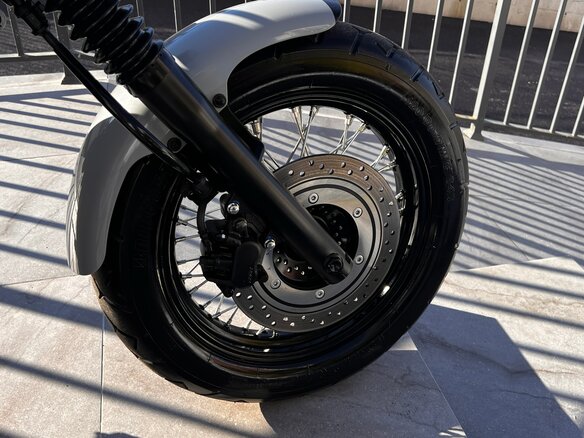 2024 Honda Shadow 750, серый, 1300000 рублей - вид 8