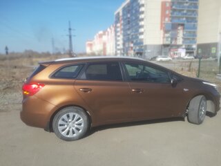 2017 Kia Ceed II Рестайлинг, коричневый, 1187000 рублей, вид 3