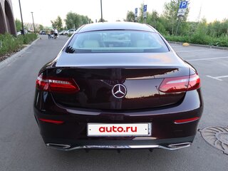 2018 Mercedes-Benz E-Класс 200 V (W213, S213, C238), красный, 4200000 рублей, вид 5