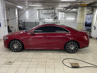 2021 Mercedes-Benz CLA 200 II (C118, X118), красный, 3100000 рублей, вид 4