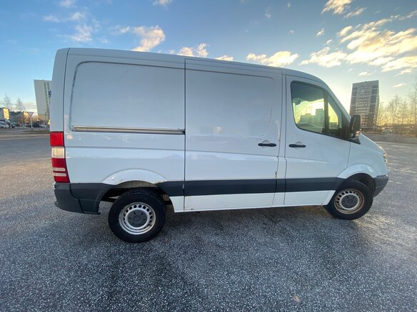 2010 Mercedes-Benz Sprinter, белый, 1400000 рублей - вид 4