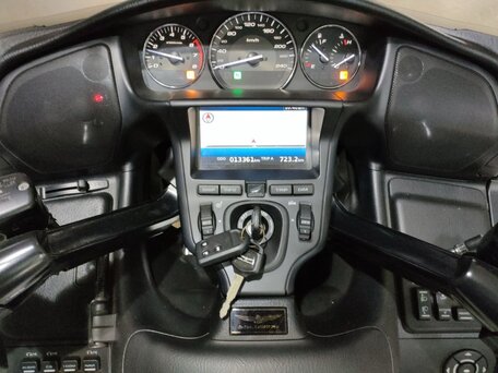 2014 Honda GL 1800 Gold Wing, белый, 1279000 рублей, вид 5