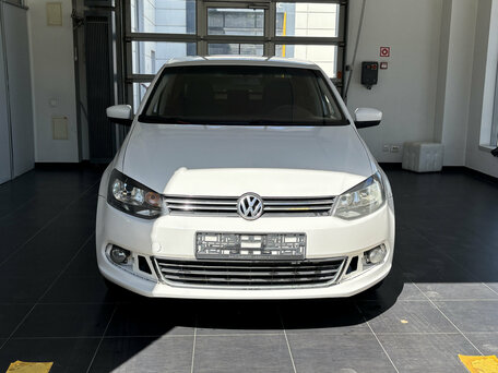 2013 Volkswagen Polo V, белый, 650000 рублей, вид 2
