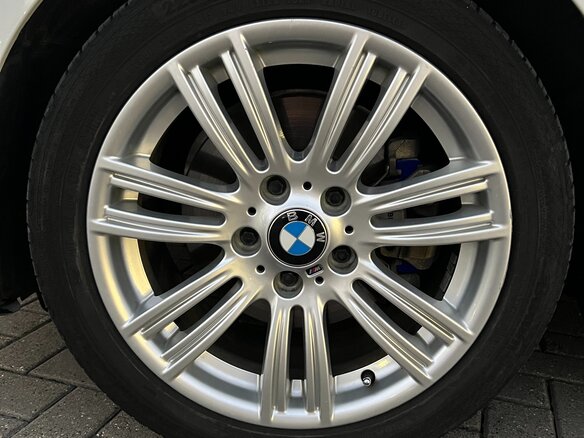 2015 BMW 1 серии 118i II (F20/F21) Рестайлинг, белый, 1499000 рублей - вид 9
