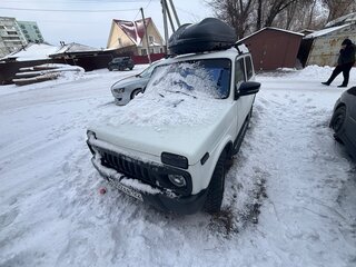 1998 Lada (ВАЗ) 2121 (4x4) I Рестайлинг, белый, 240000 рублей, вид 2