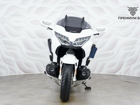 2019 Honda GL 1800 Gold Wing, белый, 2449000 рублей, вид 4