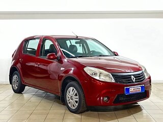 2010 Renault Sandero I, красный, 339000 рублей, вид 1