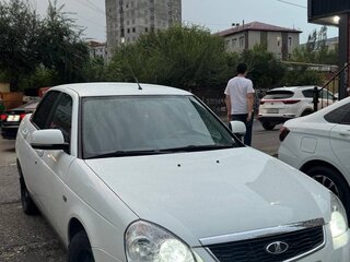 2014 Lada (ВАЗ) Priora I Рестайлинг, белый, 425000 рублей, вид 3
