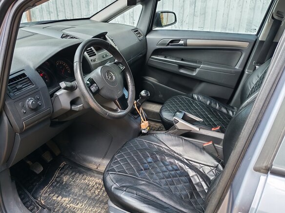 2007 Opel Zafira B, серебристый - вид 4
