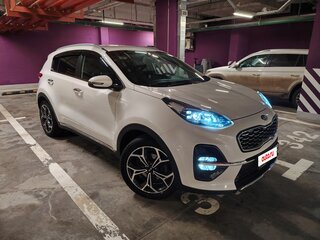 2021 Kia Sportage IV Рестайлинг, белый, 2499999 рублей, вид 5