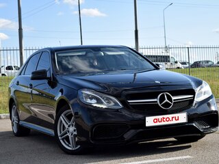 2015 Mercedes-Benz E-Класс 220 CDI IV (W212, S212, C207) Рестайлинг, чёрный, 2000000 рублей, вид 3