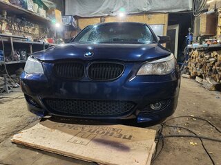 2009 BMW 5 серии 520d V (E60/E61) Рестайлинг, синий, 1090000 рублей, вид 4