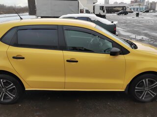 2011 Volkswagen Polo V, бежевый, 520000 рублей, вид 4