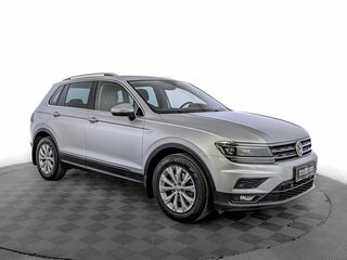 2017 Volkswagen Tiguan II, серебристый, 1990000 рублей, вид 3