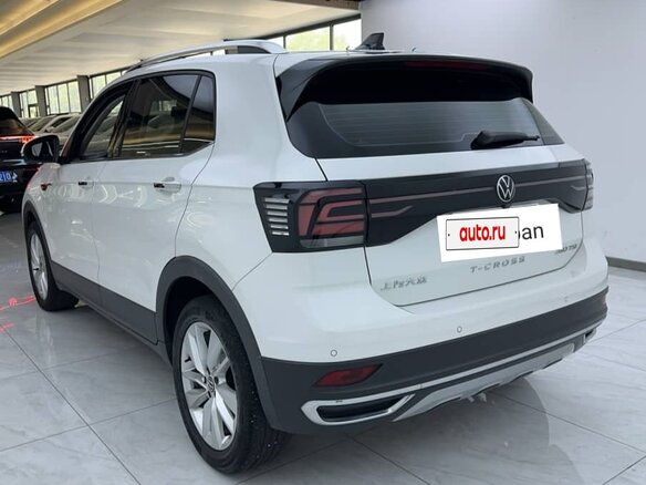 2021 Volkswagen T-Cross I (China Market), белый, 1500000 рублей - вид 5