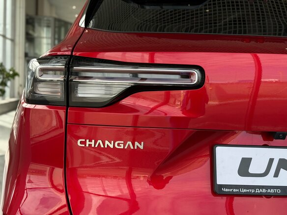 2025 Changan UNI-S I, красный - вид 20