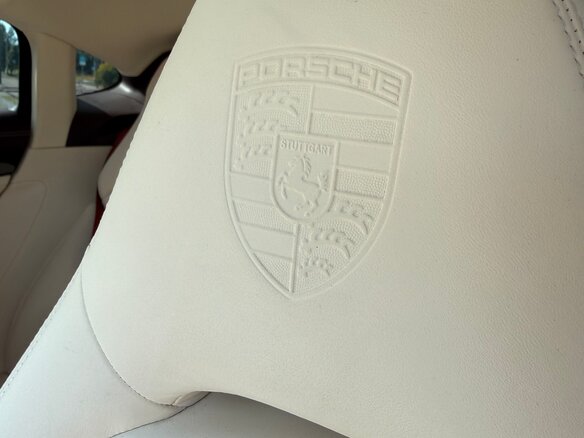 2021 Porsche Panamera 4 Executive II Рестайлинг, чёрный - вид 17