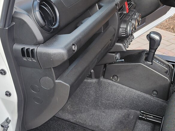 2020 Suzuki Jimny Kei car IV, белый, 1500000 рублей - вид 12