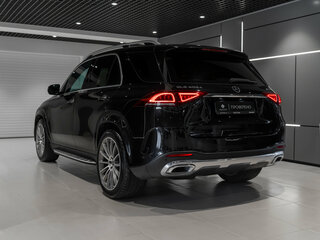 2020 Mercedes-Benz GLE 400 d II (V167), чёрный, 5900000 рублей, вид 4